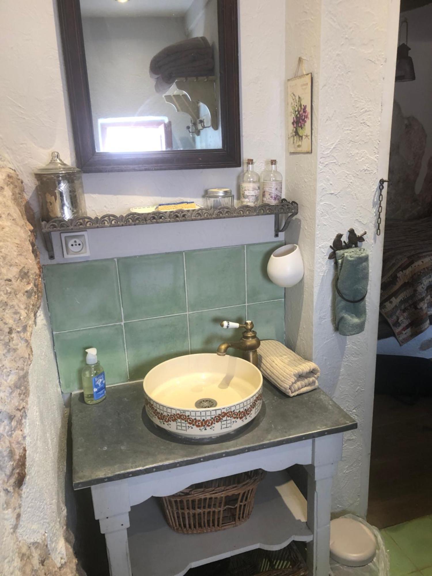 Esprit Brocante Gite Classe Saint Jeannet Exterior foto